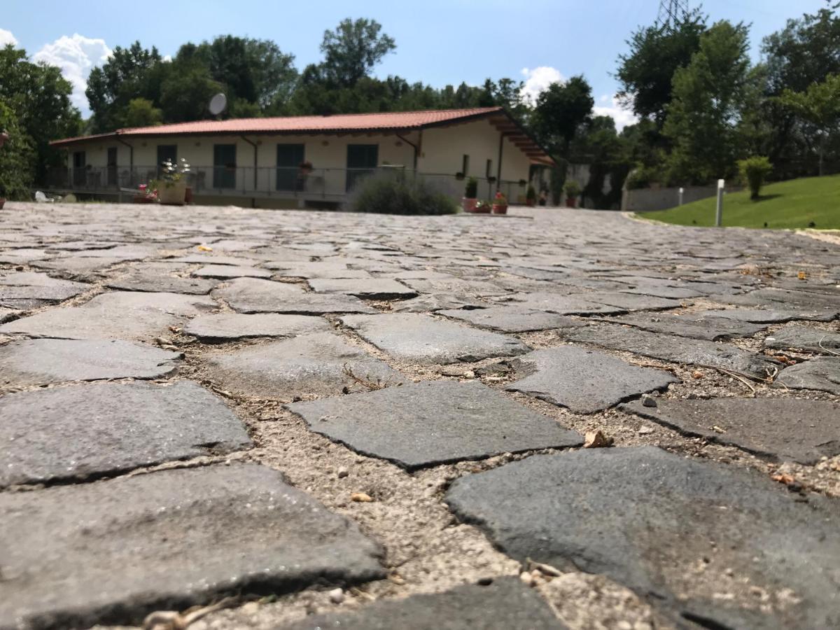 B&B Oasi Vetoio LʼAquila Exterior foto
