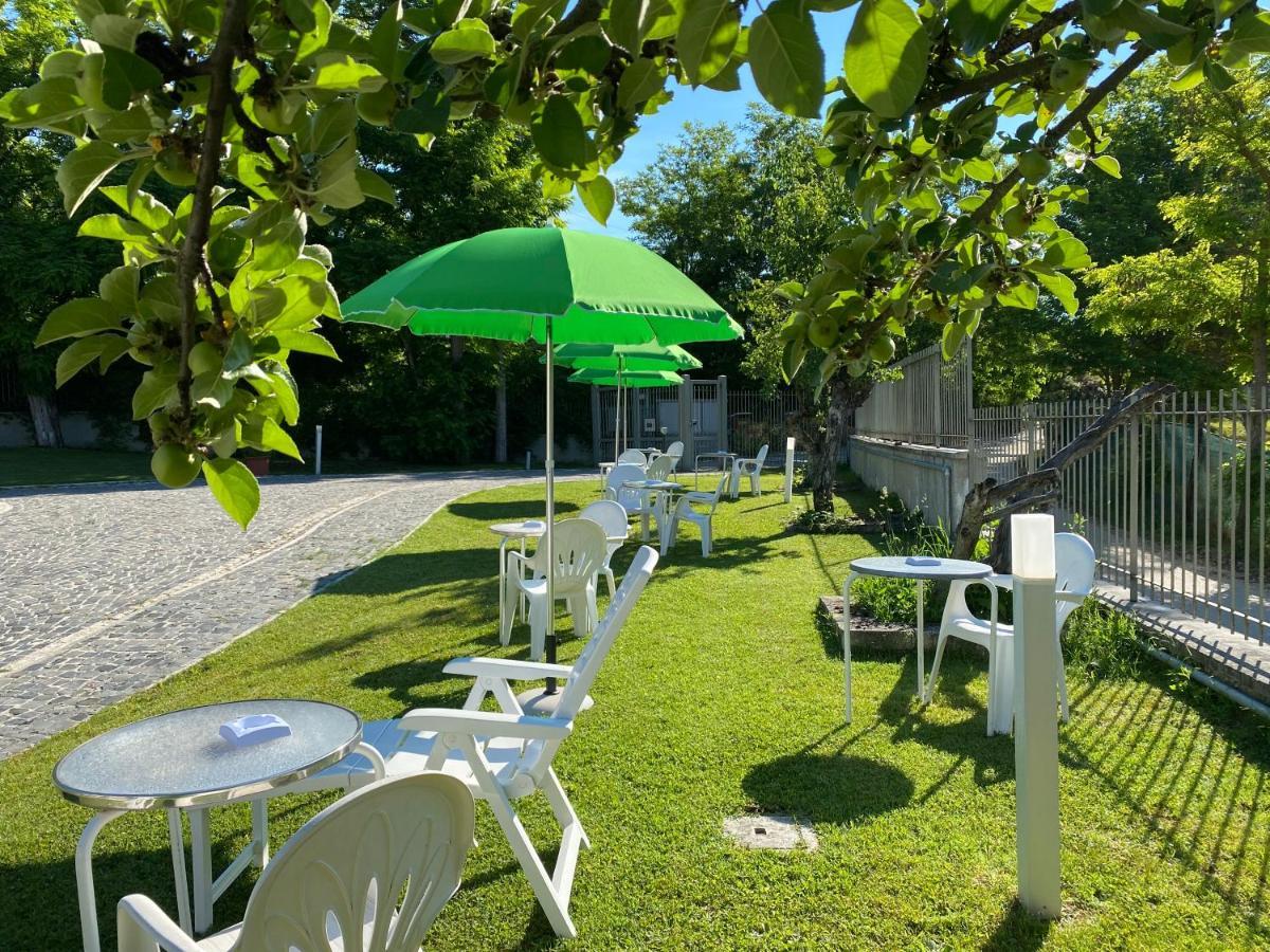 B&B Oasi Vetoio LʼAquila Exterior foto